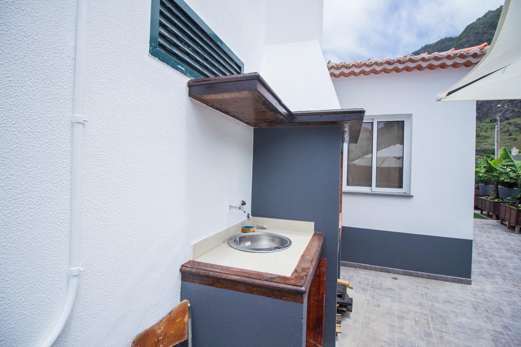 Oliveira'S Apartments - Madeira Island Ponta Delgada  Exterior photo