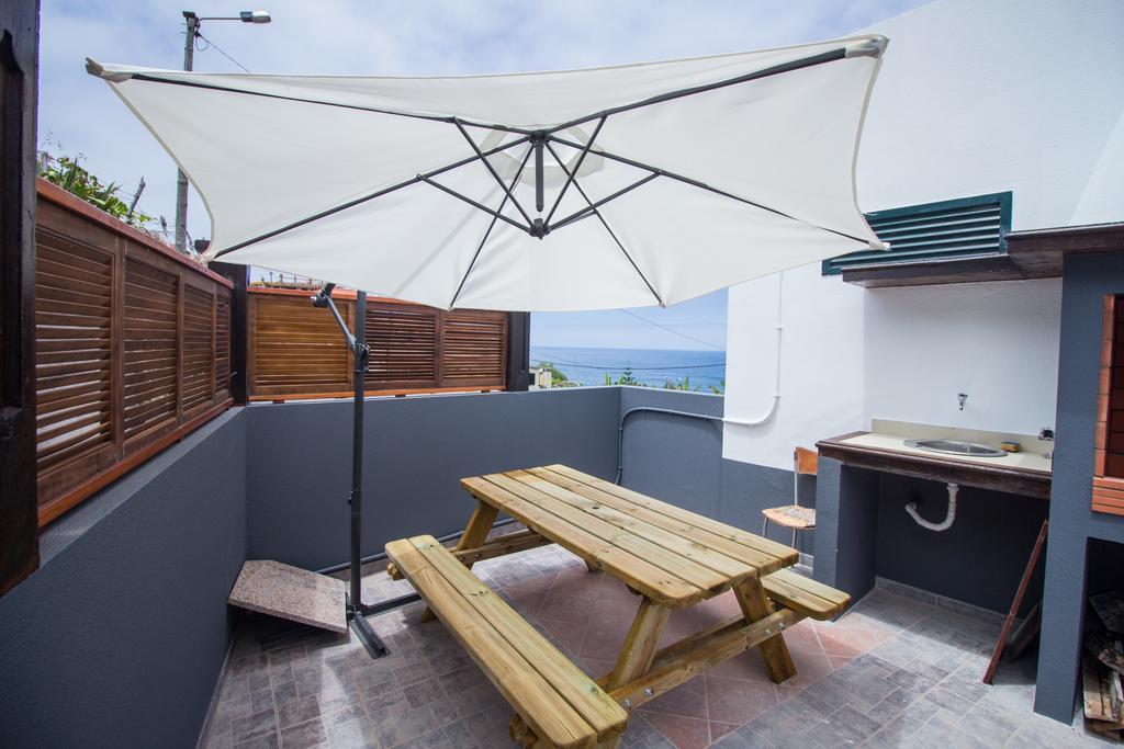 Oliveira'S Apartments - Madeira Island Ponta Delgada  Exterior photo